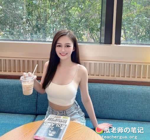 巨乳 #空姐 无套性爱片自拍流出